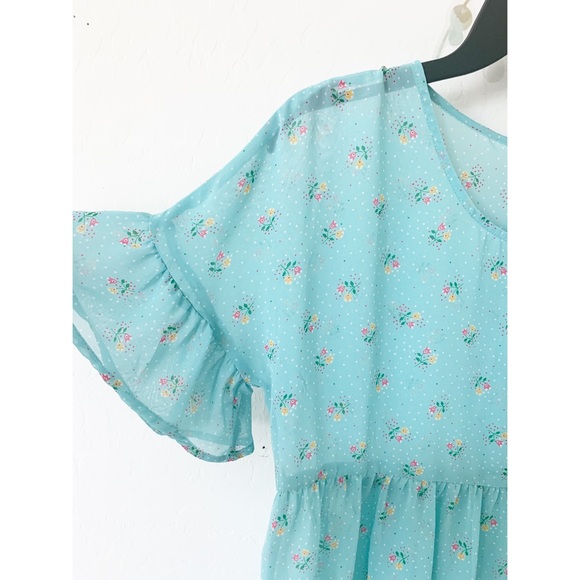 Chloe K Sheer Floral Blouse - Picture 3 of 8